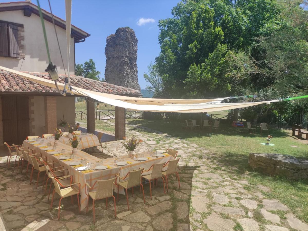 Вилла Agriturismo Borgo San Benedetto Пьетралунга Экстерьер фото