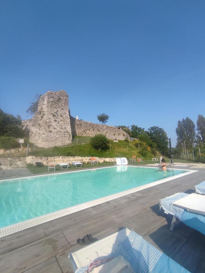 Вилла Agriturismo Borgo San Benedetto Пьетралунга Экстерьер фото